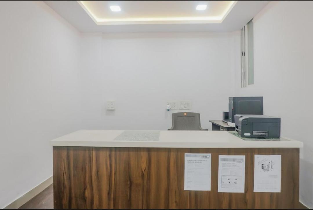 Sayee Luxury Hotel 2*